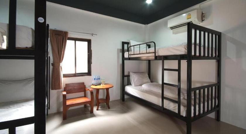 Hometel Hotel