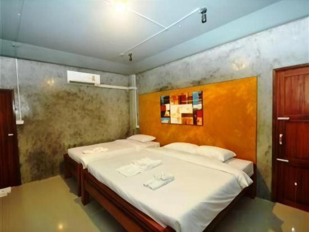 Hometel 2*